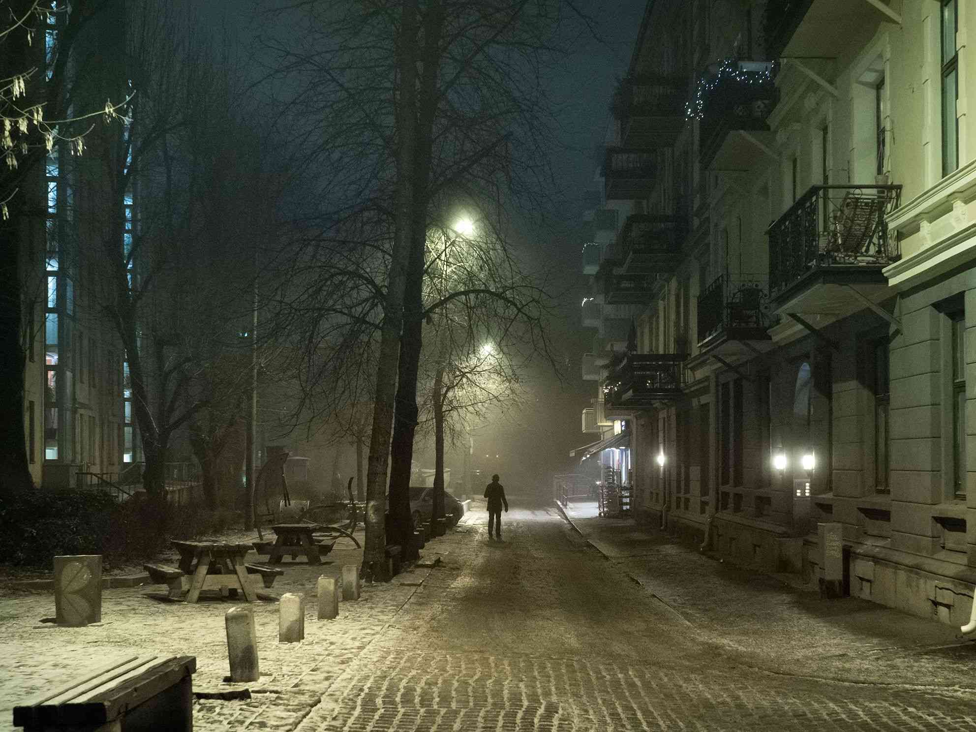 凛冬将至的黑暗 记录挪威冬至日的漫长夜晚