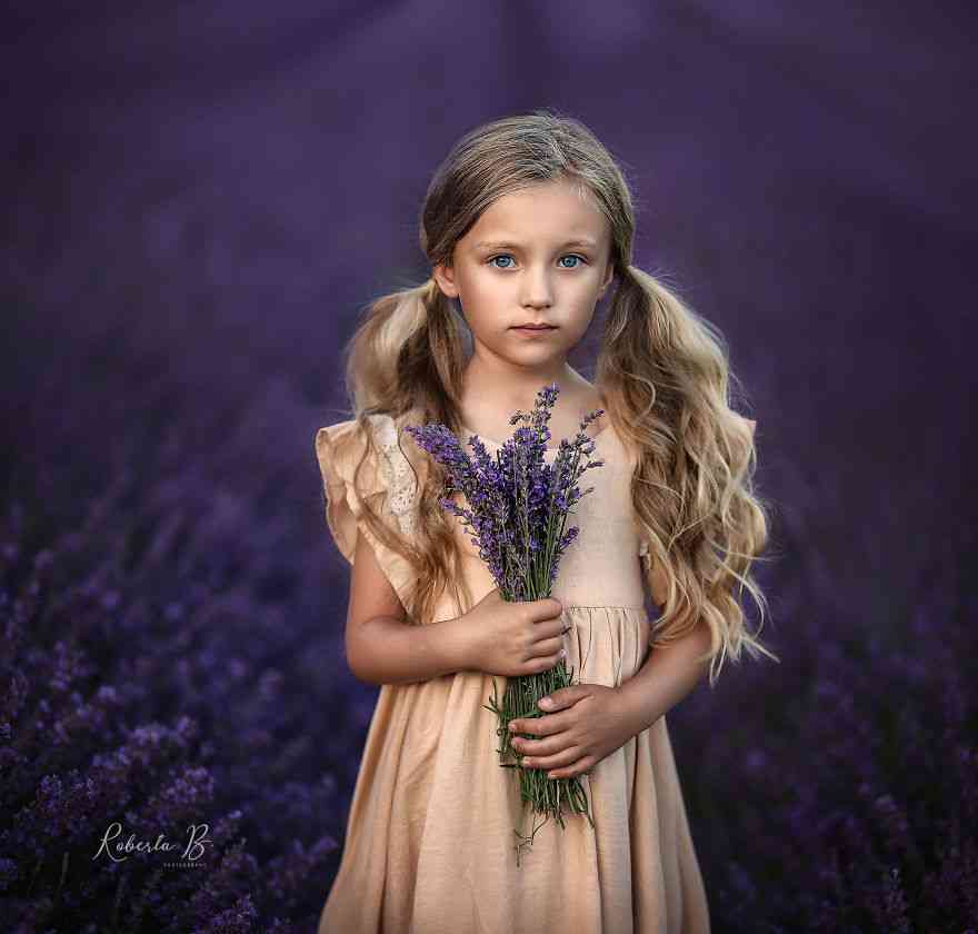徜徉于鲜花的芳香世界 可爱小公主与鲜花的故事