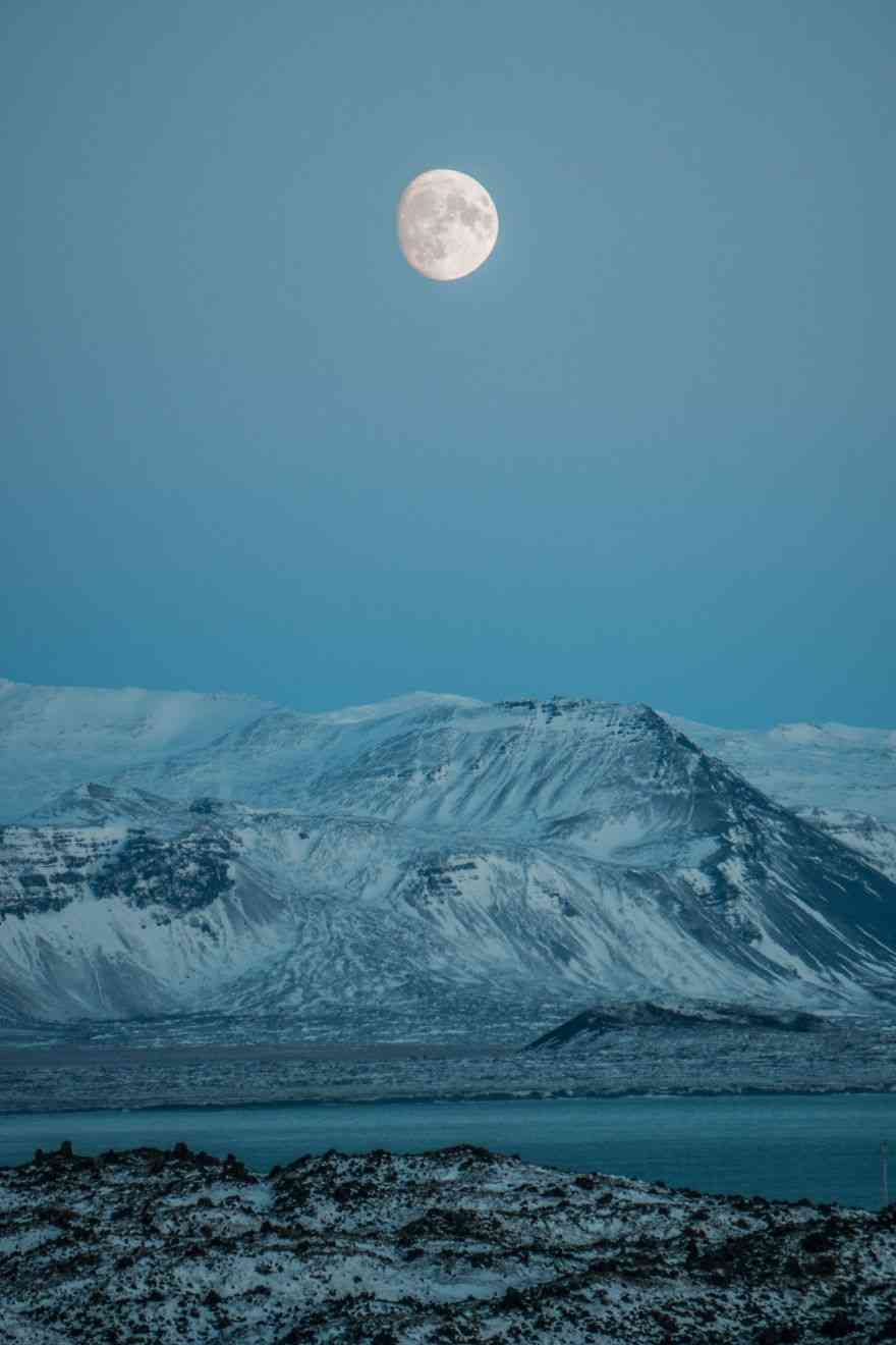 冰岛的日与夜 深入冰岛发现冰天雪地的魅力